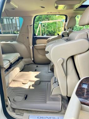 2014 GMC Yukon XL 1500 Denali