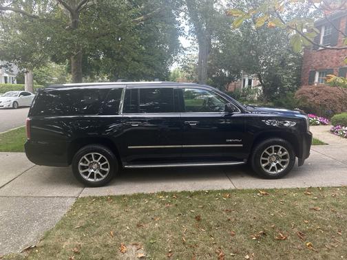 2016 GMC Yukon XL Denali