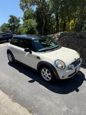 White 2008 MINI Cooper Base