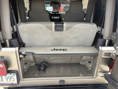2003 Jeep Wrangler Sahara