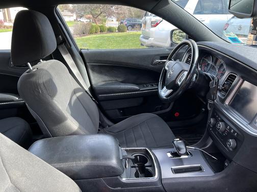 2013 Dodge Charger SXT