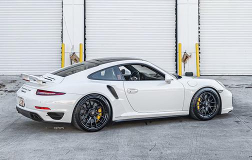 2015 Porsche 911 Turbo S