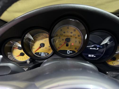 2015 Porsche 911 Turbo S
