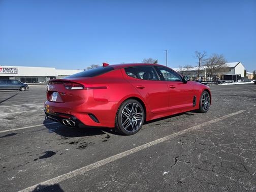 2022 Kia Stinger GT2