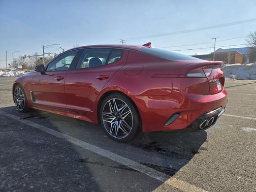 2022 Kia Stinger GT2