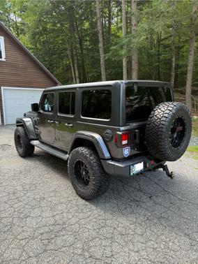 2020 Jeep Wrangler Unlimited Sahara