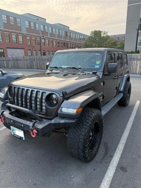 2020 Jeep Wrangler Unlimited Sahara