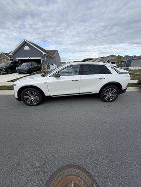 White 2025 Cadillac LYRIQ Luxury