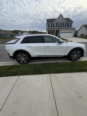 White 2025 Cadillac LYRIQ Luxury