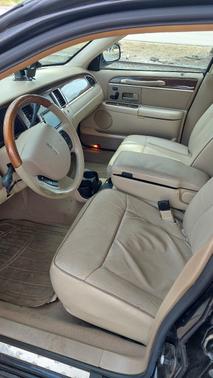 2007 Lincoln Town Car Designer
