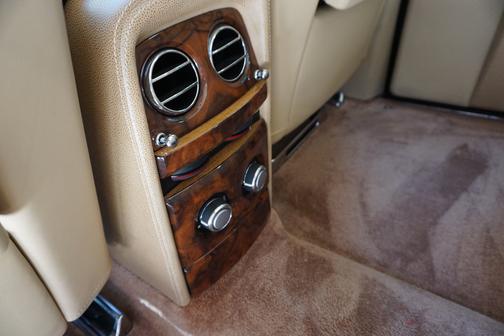 Black 2007 Rolls-Royce Phantom VI Base