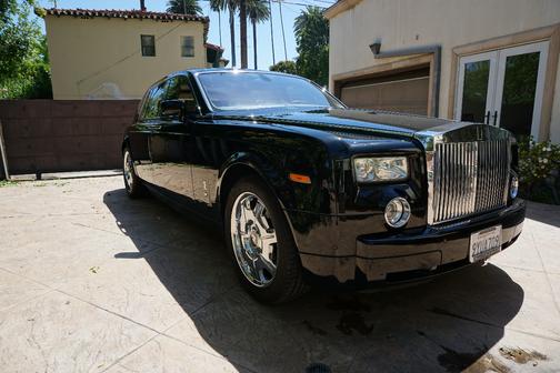 Black 2007 Rolls-Royce Phantom VI Base