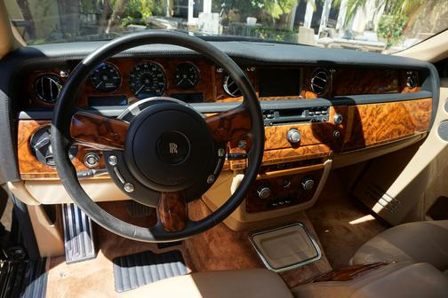 Black 2007 Rolls-Royce Phantom VI Base