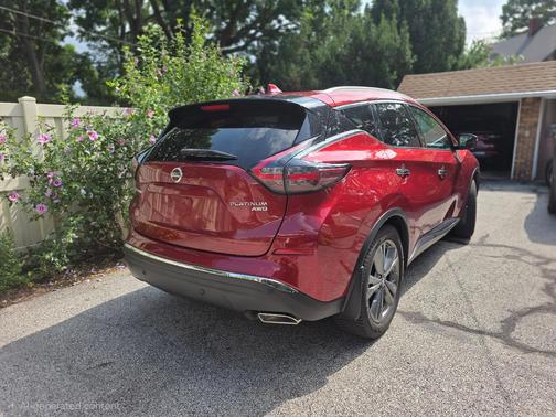 Red 2019 Nissan Murano Platinum