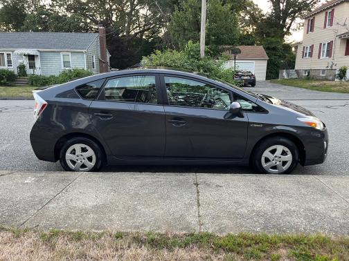 2010 Toyota Prius I
