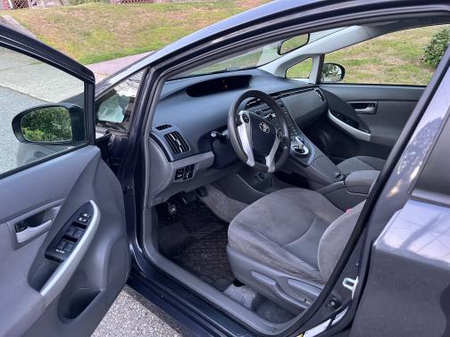 2010 Toyota Prius I