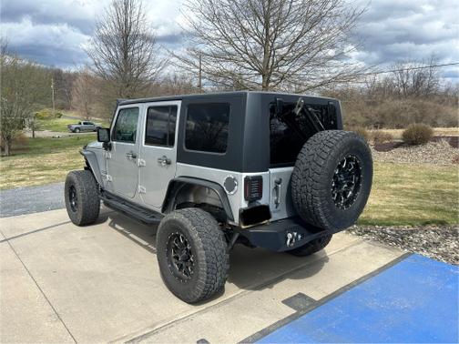 2010 Jeep Wrangler Unlimited Sport
