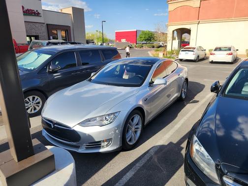 2013 Tesla Model S Performance