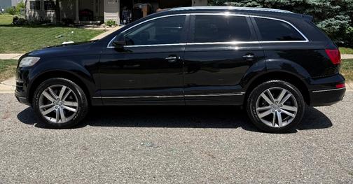 Black 2014 Audi Q7 3.0T Premium Plus
