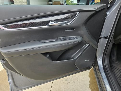 2021 Cadillac XT6 Premium Luxury AWD