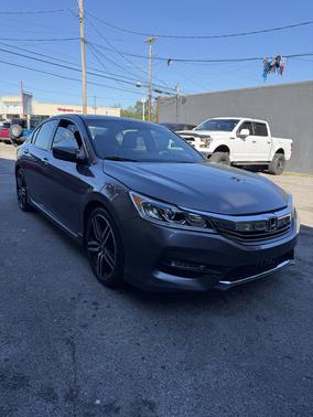Gray 2017 Honda Accord Sport SE