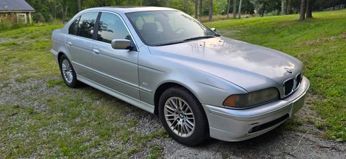 2003 BMW 530 i