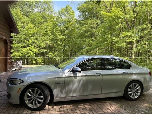 Silver 2016 BMW 528 i xDrive