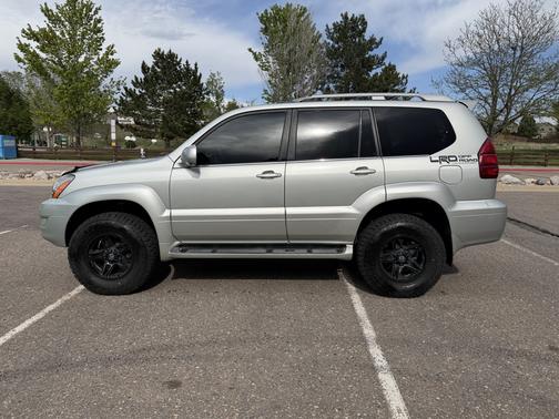 Silver 2003 Lexus GX 470 Base