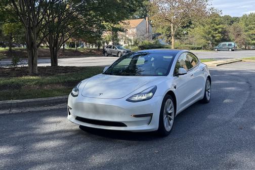 2021 Tesla Model 3 Standard Range Plus