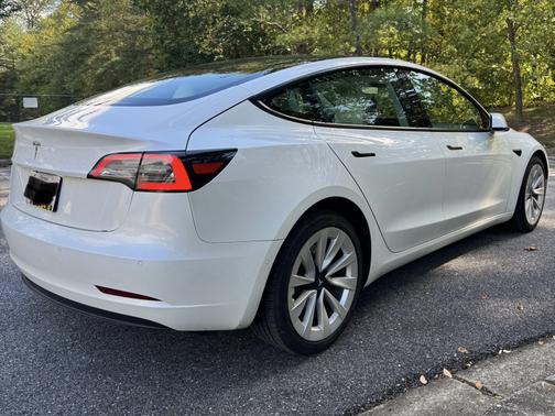 2021 Tesla Model 3 Standard Range Plus