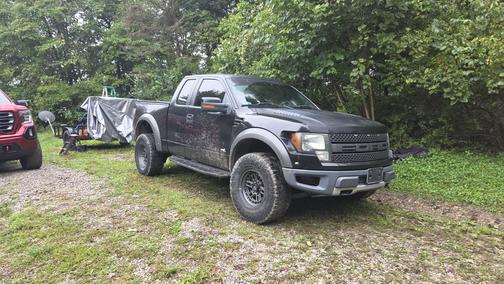 Black 2010 Ford F-150 SVT Raptor SuperCab