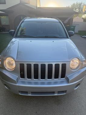 Silver 2007 Jeep Compass Sport