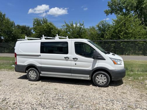 2018 Ford Transit-250 Base
