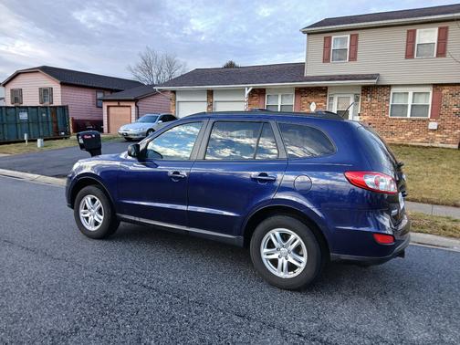 2010 Hyundai SANTA FE GLS