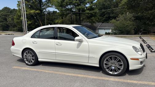 White 2008 Mercedes-Benz E-Class E 350