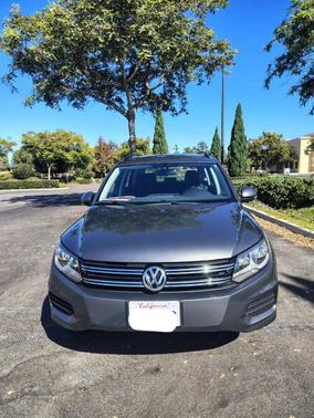 Gray 2016 Volkswagen Tiguan SEL