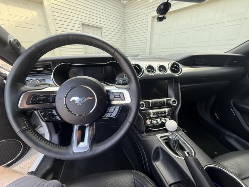 2022 Ford Mustang Mach 1