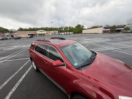 Red 2014 Chevrolet Equinox 2LT