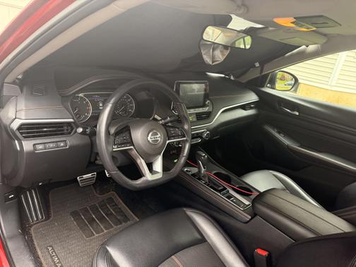 2019 Nissan Altima 2.5 SR