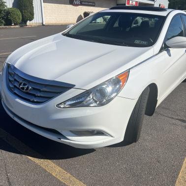2013 Hyundai SONATA SE