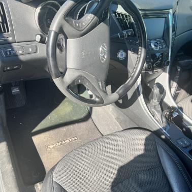 2013 Hyundai SONATA SE