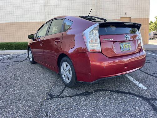 2011 Toyota Prius III