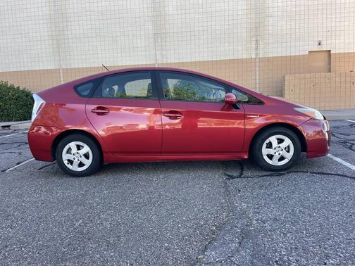 2011 Toyota Prius III