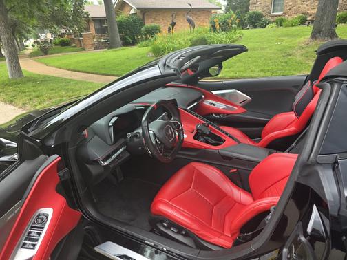 Black 2022 Chevrolet Corvette Stingray w/2LT