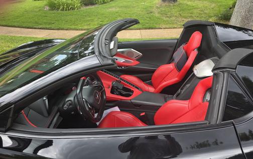 Black 2022 Chevrolet Corvette Stingray w/2LT