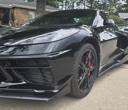 Black 2022 Chevrolet Corvette Stingray w/2LT