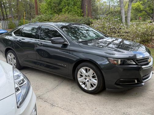 Gray 2015 Chevrolet Impala LS