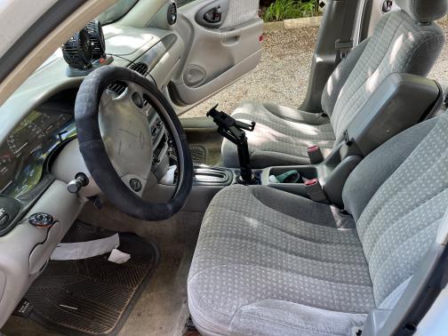 1999 Chevrolet Malibu Base