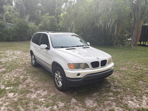 2002 BMW X5 3.0i