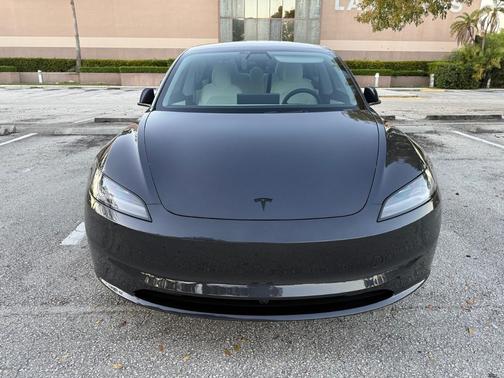 2026 Tesla Model 3 Premium RWD